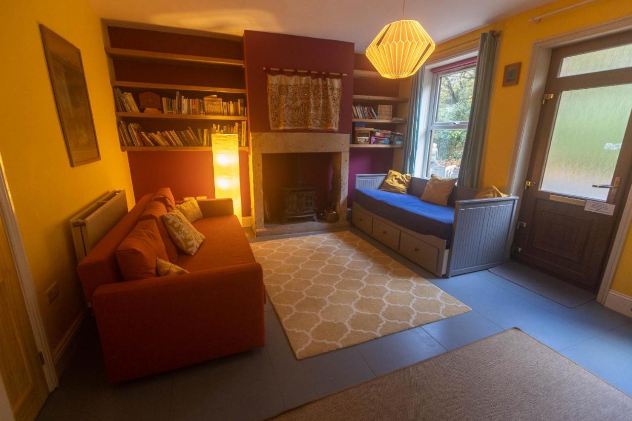Beautiful Riverside Home, Hebden Bridge, Woodland Views, Sleeps 2 - 9 ภายนอก รูปภาพ