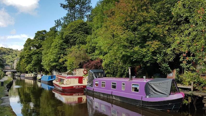 Beautiful Riverside Home, Hebden Bridge, Woodland Views, Sleeps 2 - 9 ภายนอก รูปภาพ